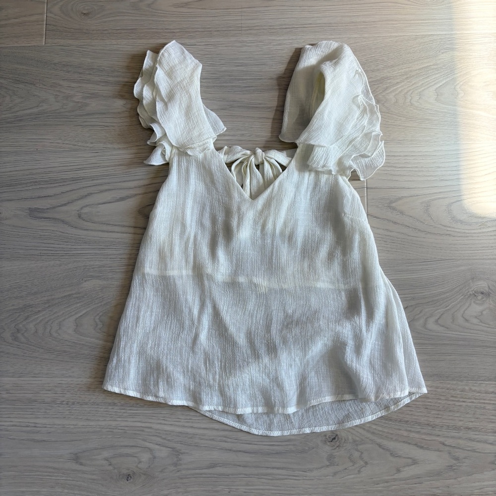Sz Small Blu Pepper Cream Ruffle Tank Blouse